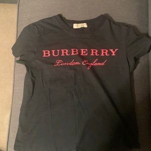 Burberry Ladies t shirt